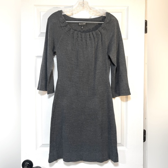 Connected Sweater Dress Belled 3/4 Sleeve Gathered Neck Line Gray Size Small - Picture 2 of 7